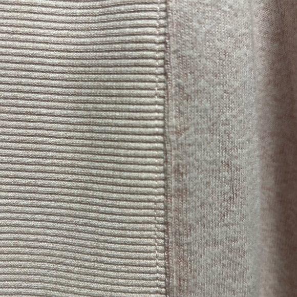 Pink cardigan (Size xs) - Picture 5 of 6